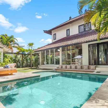 Villa New York - 4 Bdr Pool Luxury Villa, Next To The Forge Bali Seminyak  Ngoại thất bức ảnh