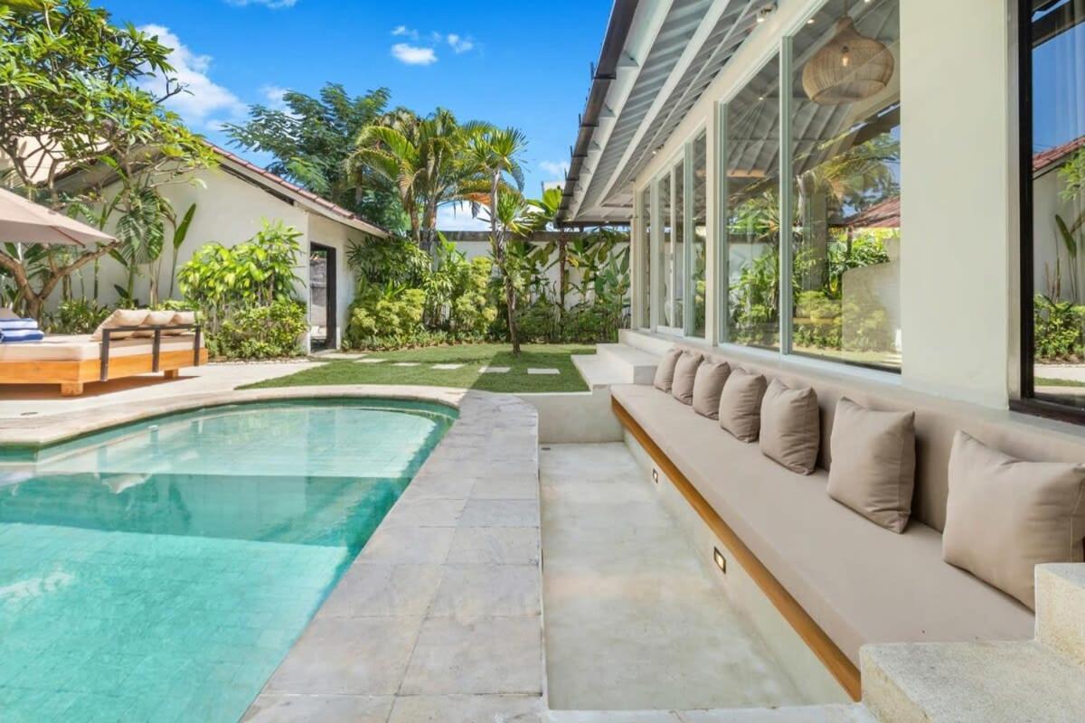 Villa New York - 4 Bdr Pool Luxury Villa, Next To The Forge Bali Seminyak  Ngoại thất bức ảnh