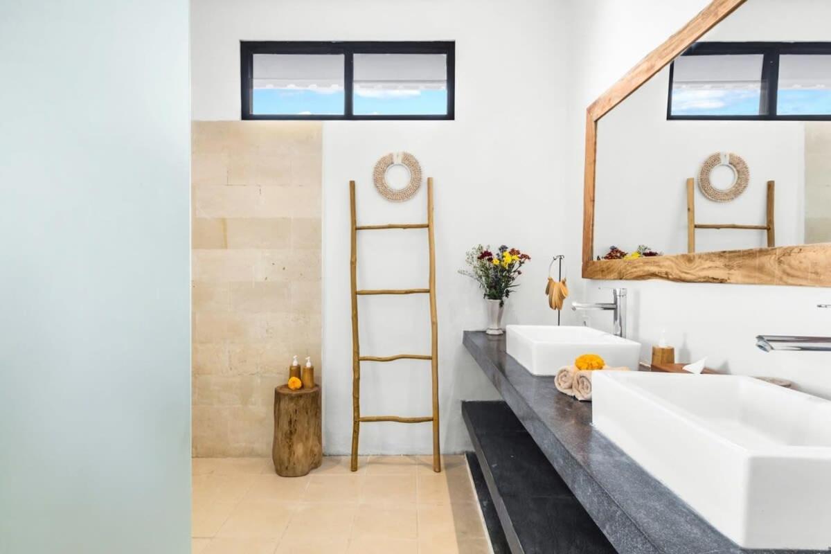 Villa New York - 4 Bdr Pool Luxury Villa, Next To The Forge Bali Seminyak  Ngoại thất bức ảnh