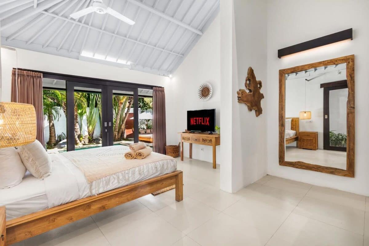 Villa New York - 4 Bdr Pool Luxury Villa, Next To The Forge Bali Seminyak  Ngoại thất bức ảnh
